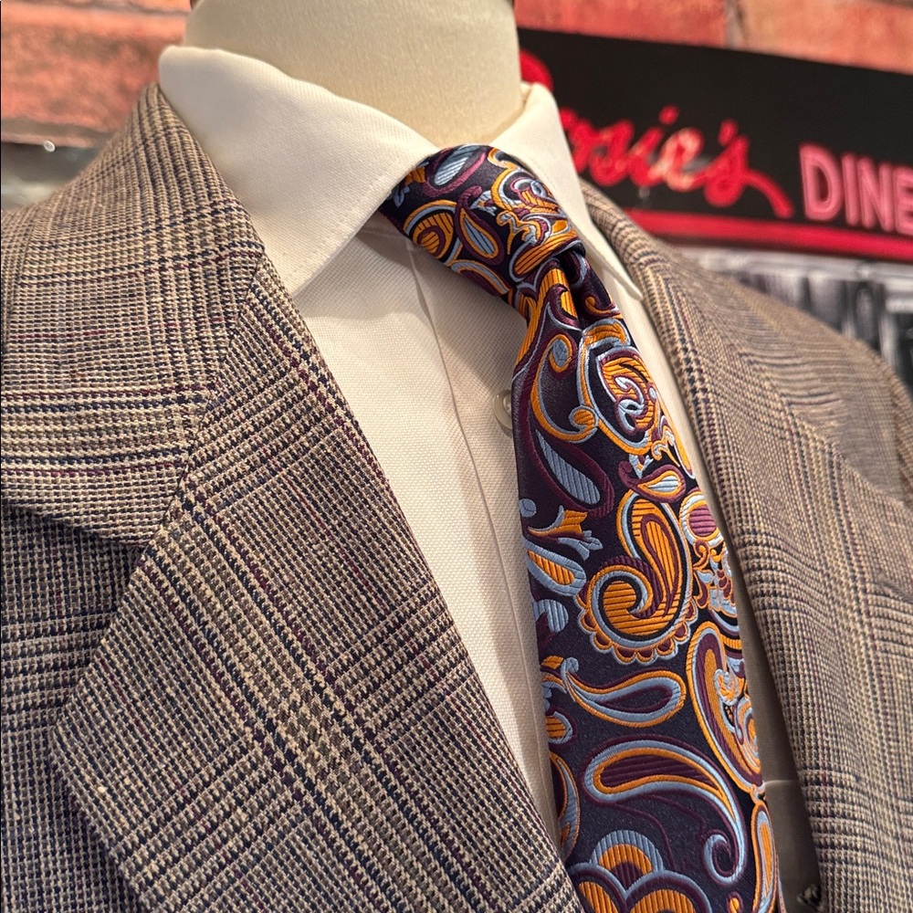Versini Sport Coat - Picture 17 of 17
